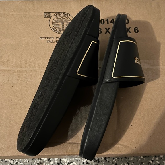 Balenciaga Black and Gold Nappa Leather Slides - Picture 3 of 9